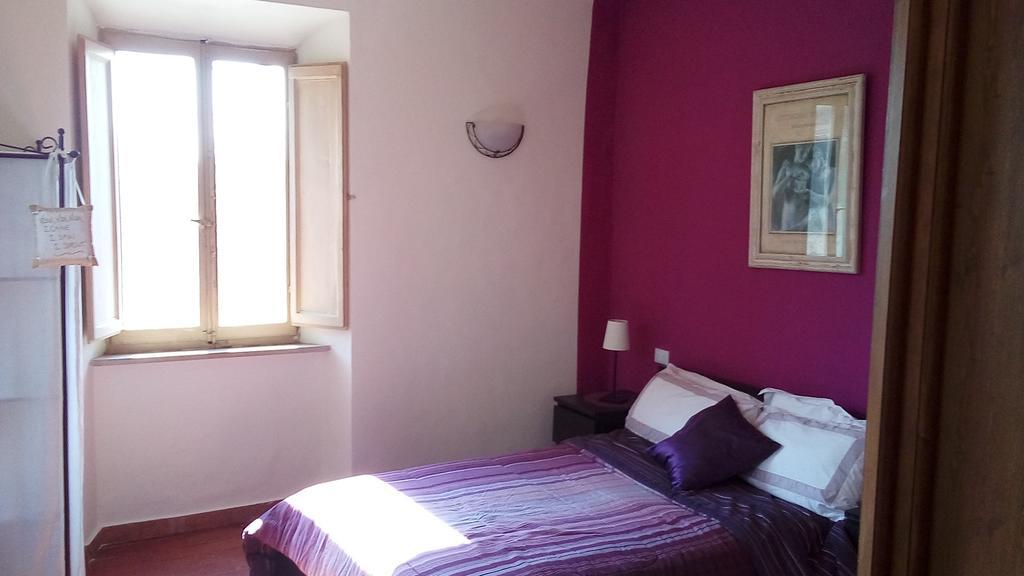 B&B Reillys Montecarotto Buitenkant foto
